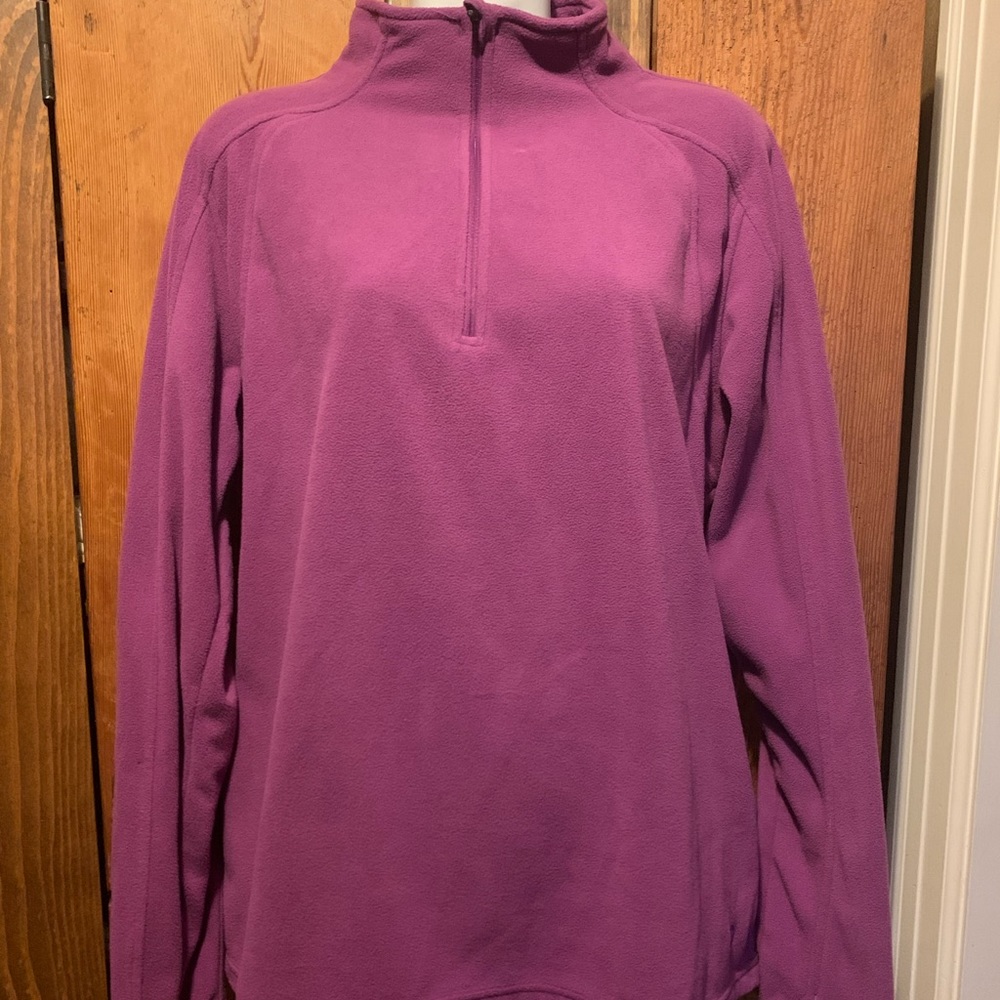NWOT Guide Series 1/4 Zip Pull Over